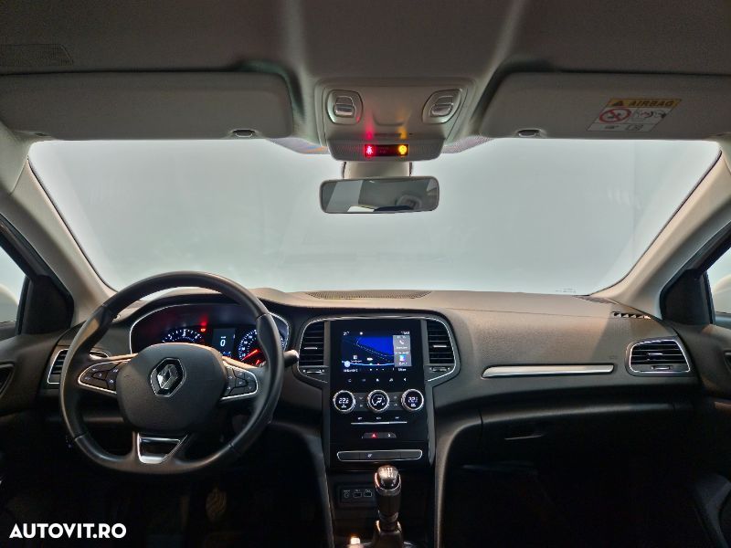 Renault Megane Blue dCi 116 Zen - 11