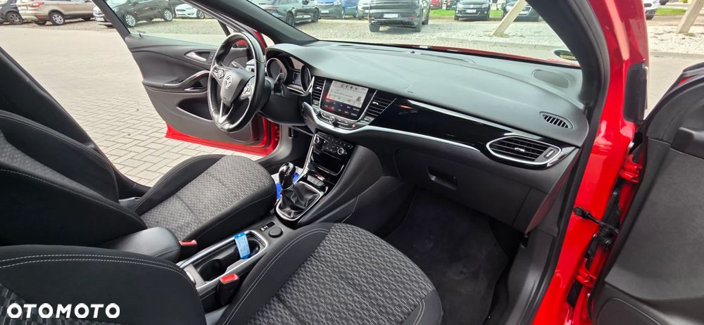 Opel Astra 1.4 Turbo Start/Stop 120 Jahre - 38