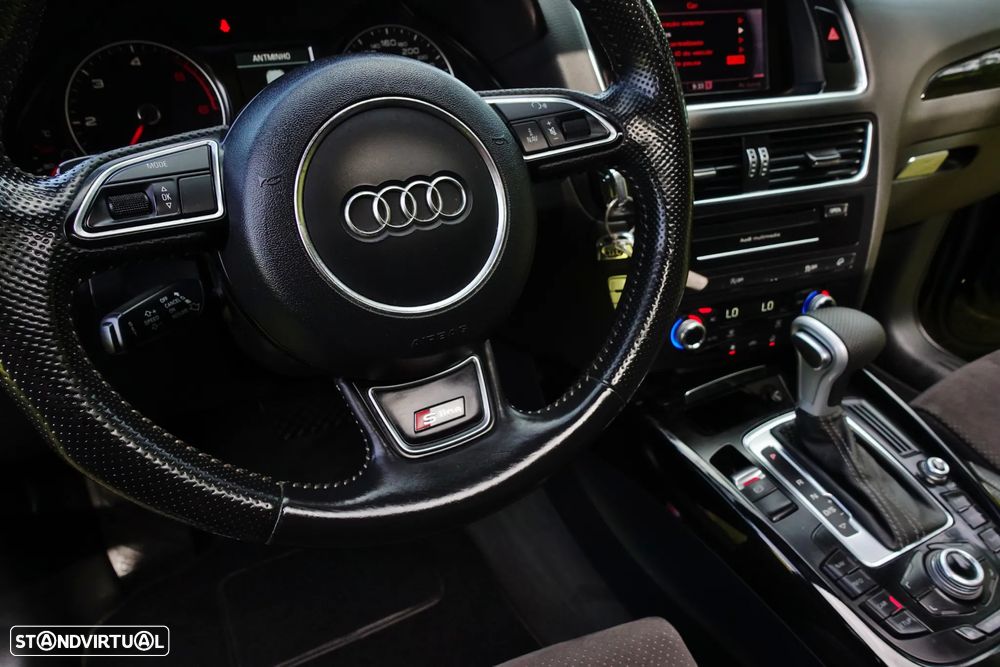 Audi Q5 2.0 TDI quattro S-line S-tronic - 36