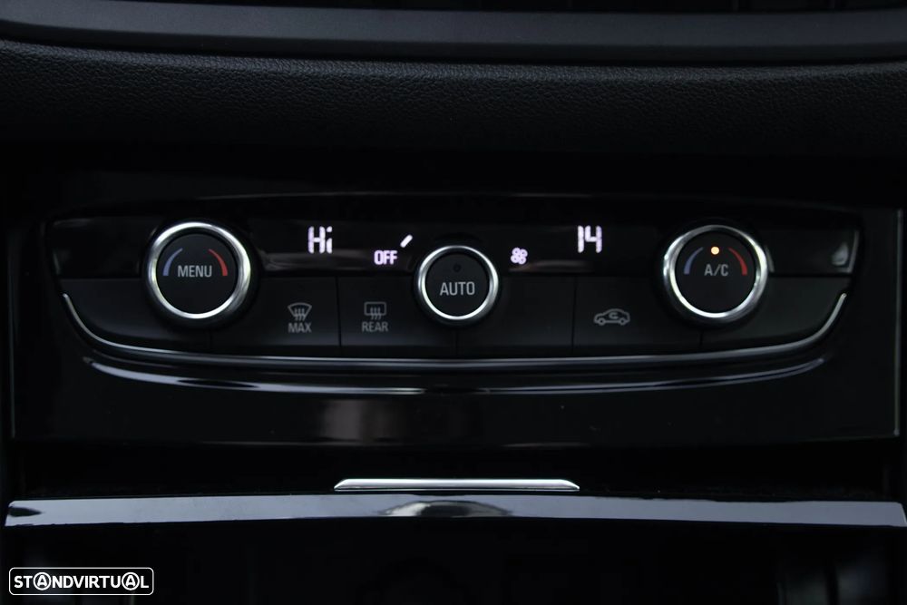 Opel Grandland 1.2 T GS Line - 20