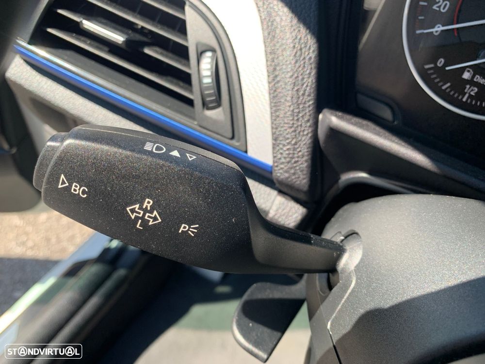 BMW 220 d Coupe Pack M Auto - 38