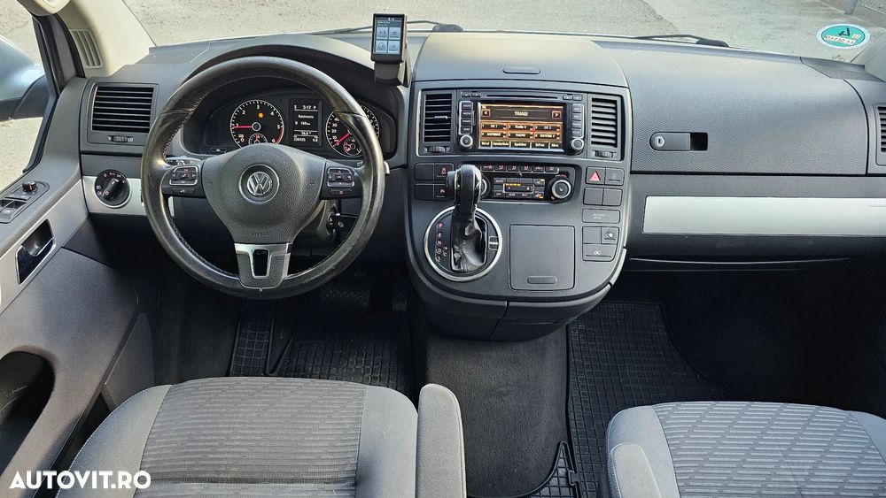 Volkswagen Multivan - 16