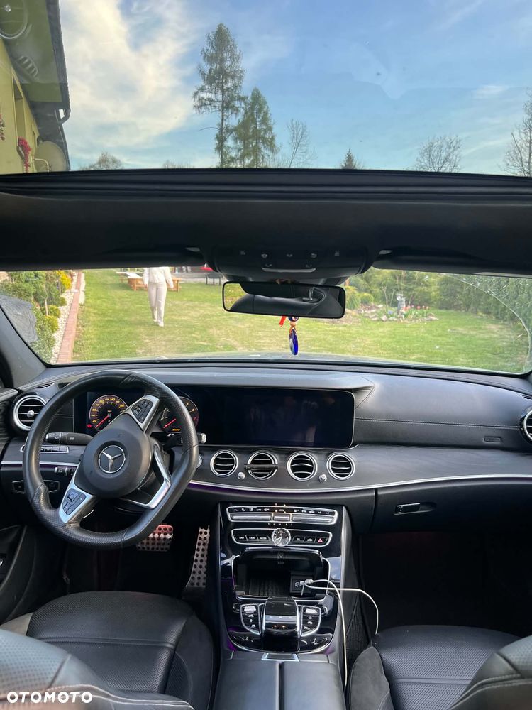 Mercedes-Benz Klasa E 43 AMG 4-Matic - 9