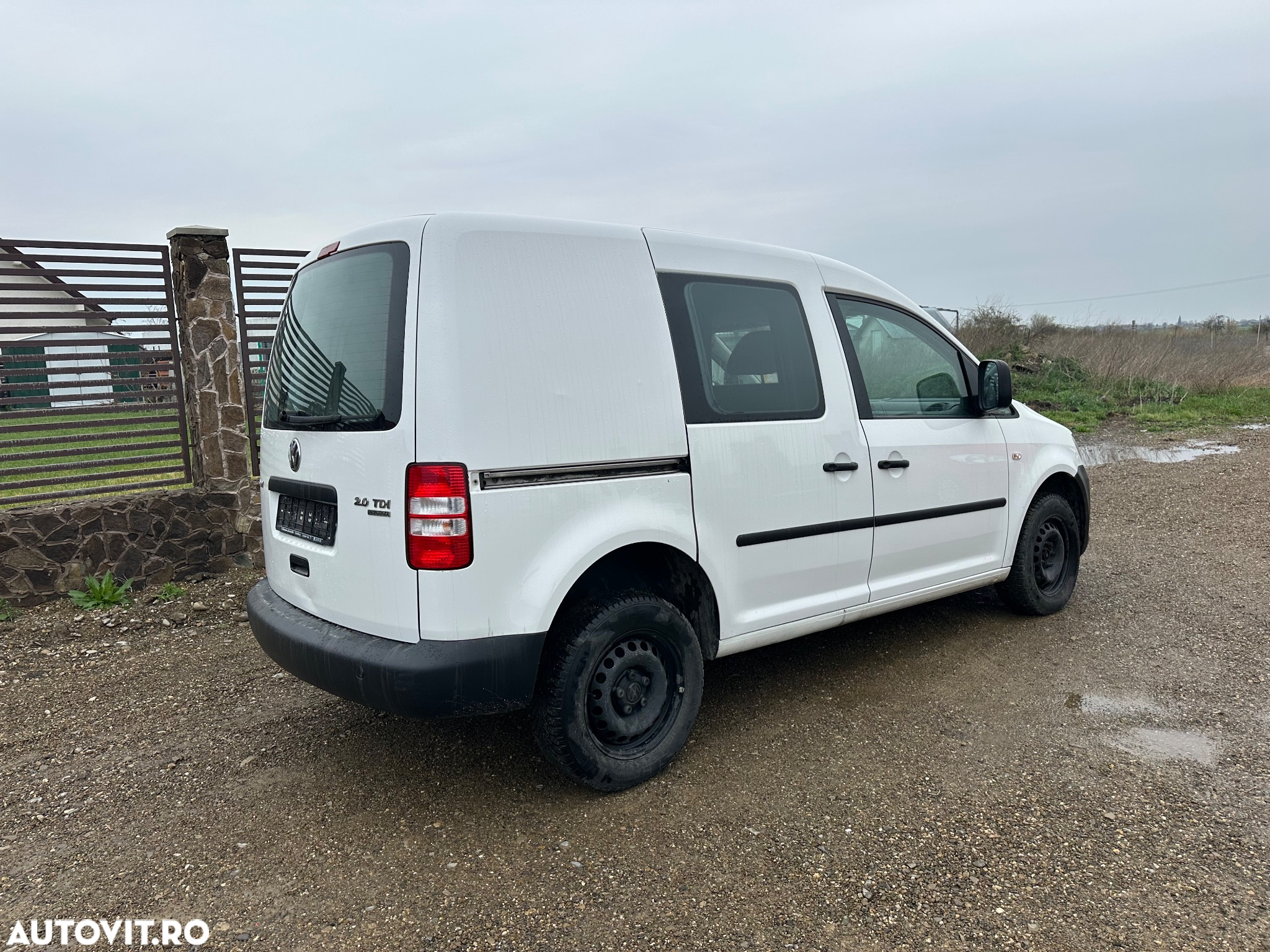Volkswagen Caddy - 3