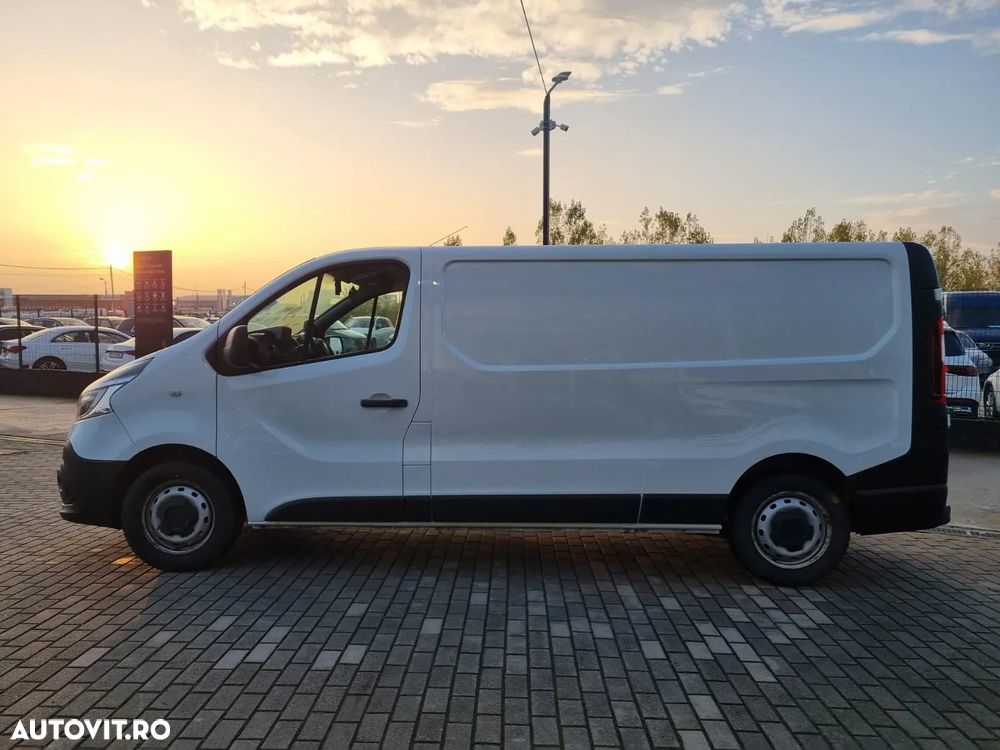 Renault Trafic FURGON - 4