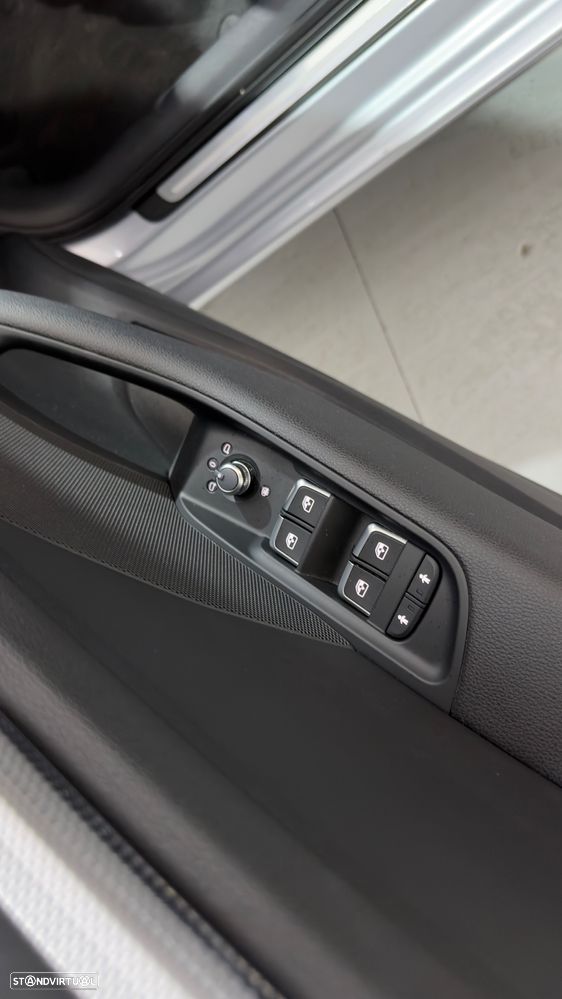 Audi A3 Sportback 1.0 TFSI design - 19