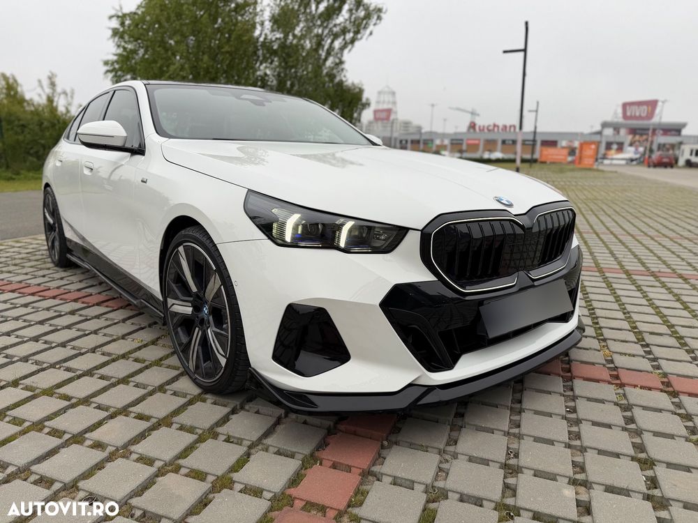 BMW Seria 5 - 13