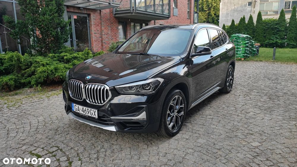 BMW X1 xDrive20i xLine - 1