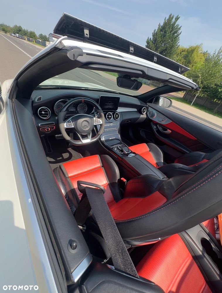 Mercedes-Benz Klasa C AMG 63 S - 14