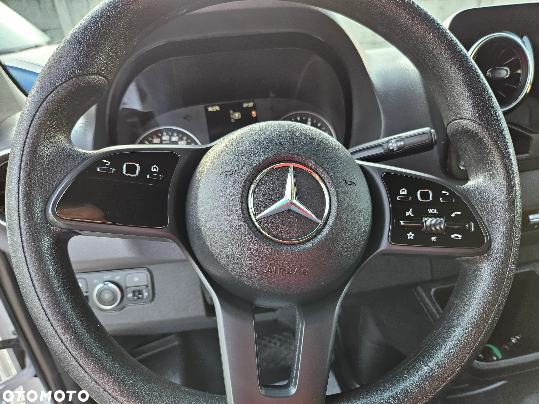 Mercedes-Benz Sprinter 319CDI Automat - 24