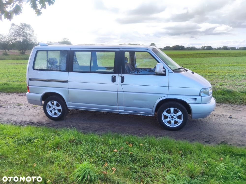 Volkswagen Multivan - 6