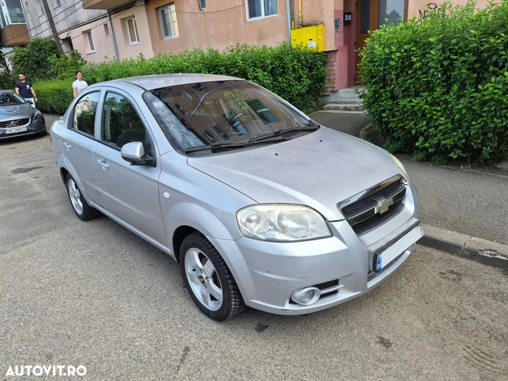 Chevrolet Aveo - 2