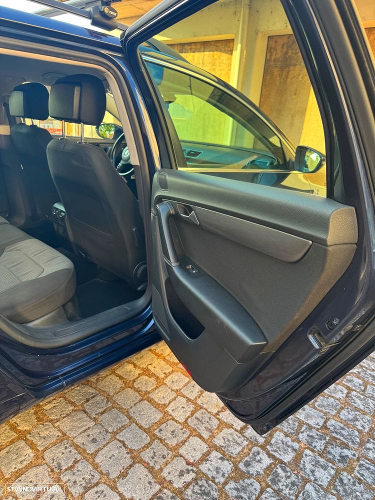 VW Passat Variant 1.6 TDI Confortline - 22