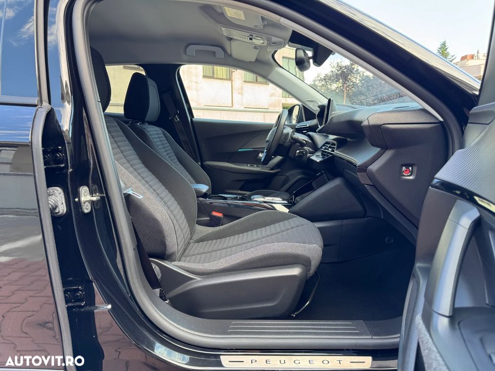 Peugeot 2008 PureTech 130 EAT8 Allure Pack - 15