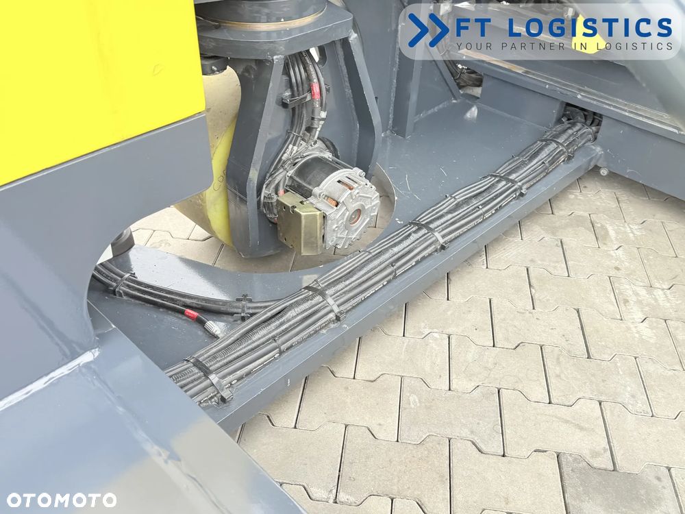 Combilift WÓZEK CZTEROKIERUNKOWY - WIELOKIERUNKOWY | COMBILIFT C3000STE | ELEKTRYCZNY | TRIPLEX 6100MM | SZEROKI POZYCJONER WIDEŁ | WOLNY SKOK | PEŁNA OGRZEWANA KABINA | STAN IDEALNY | Szeroka oferta wózków czterokierunkowych i bocznych, dopasowanych do różnorodnych potrzeb i zastosowań - 28