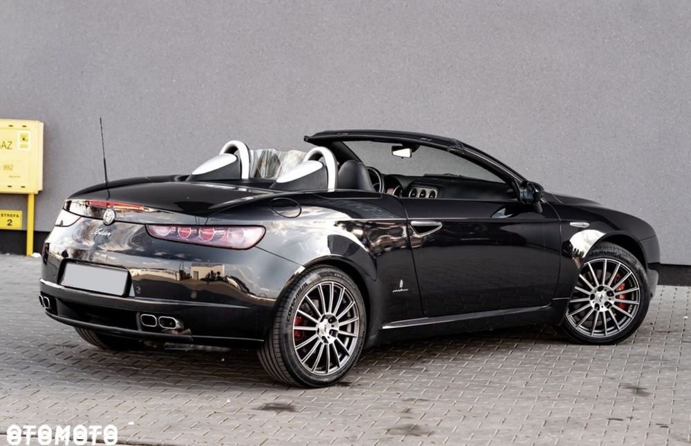 Alfa Romeo Spider - 12