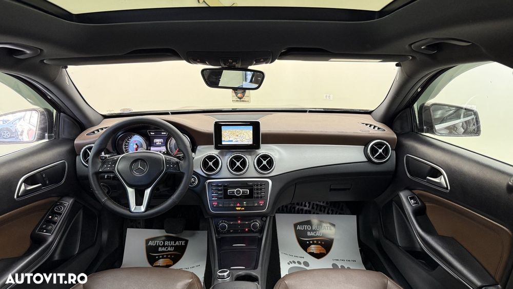 Mercedes-Benz GLA - 8