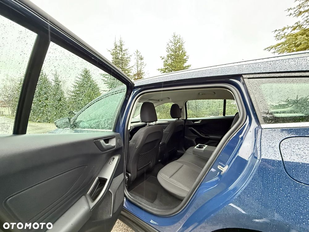 Ford Focus 2.0 EcoBlue Active Business - 14