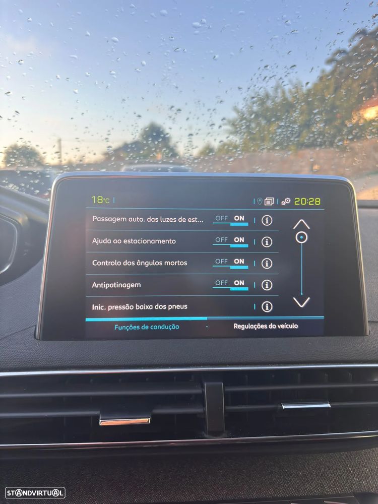 Peugeot 3008 1.6 Hybrid Allure Pack e-EAT8 - 21