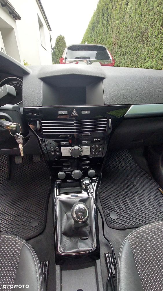 Opel Astra - 14