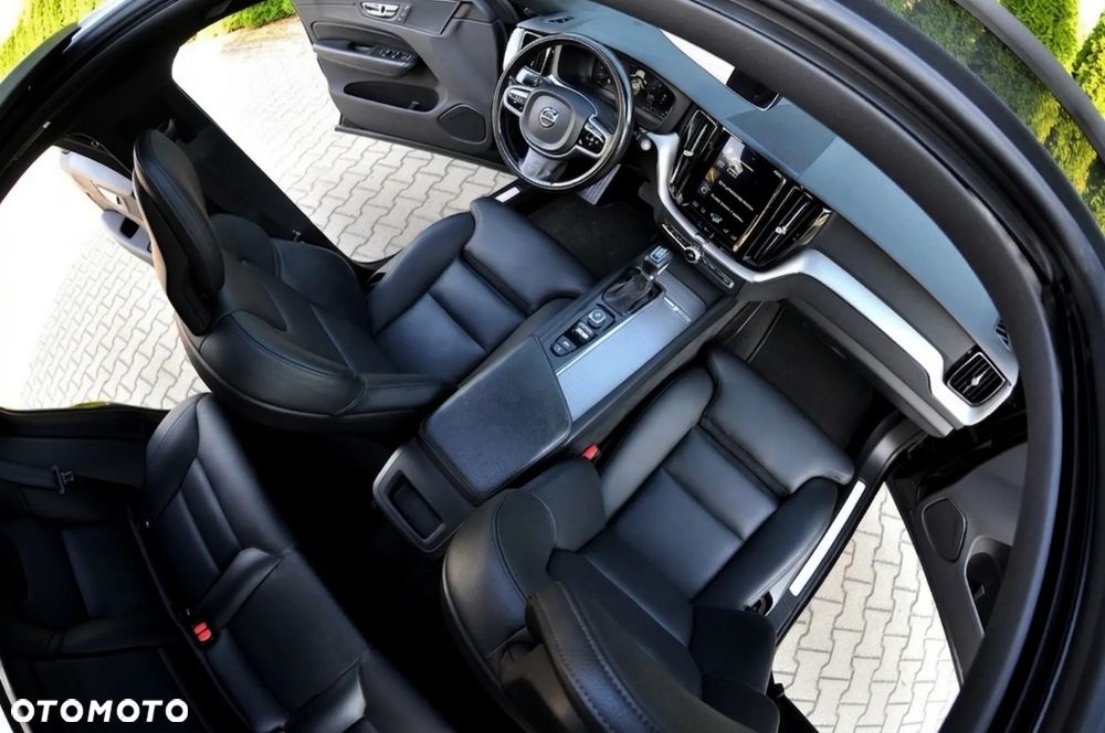 Volvo XC 60 T5 Inscription - 18