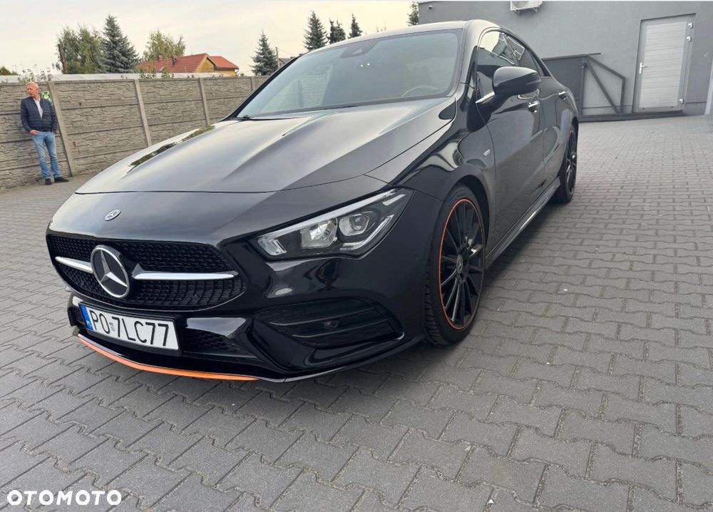 Mercedes-Benz CLA 220 AMG Line 7G-DCT - 2