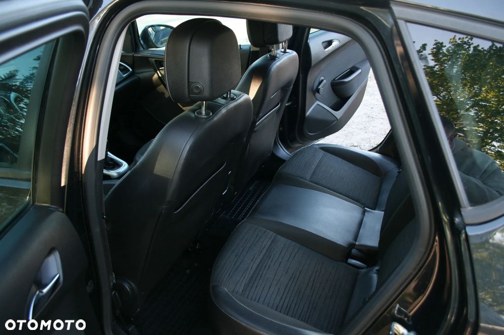 Opel Astra 1.4 Turbo ecoFLEX Start/Stop Exklusiv - 10