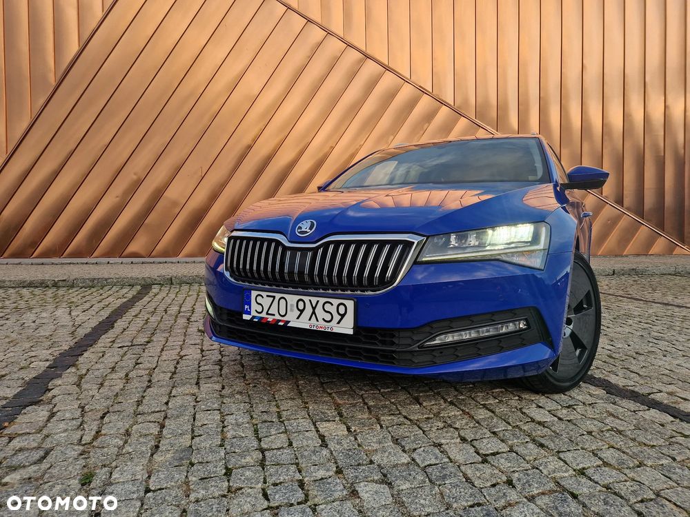Skoda Superb 2.0 TDI Ambition DSG7 - 3