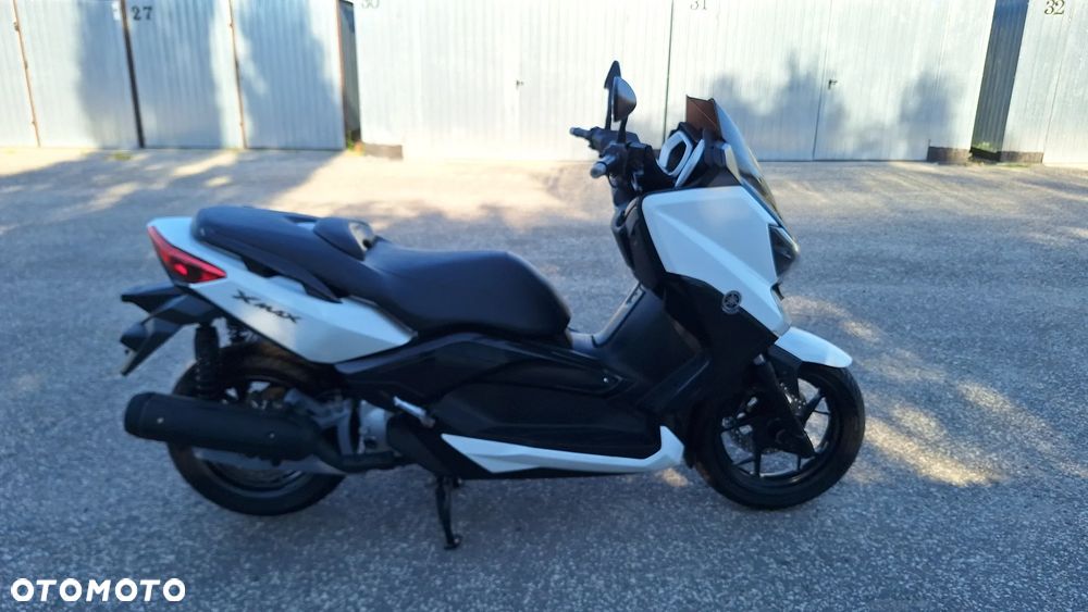 Yamaha X-max - 13