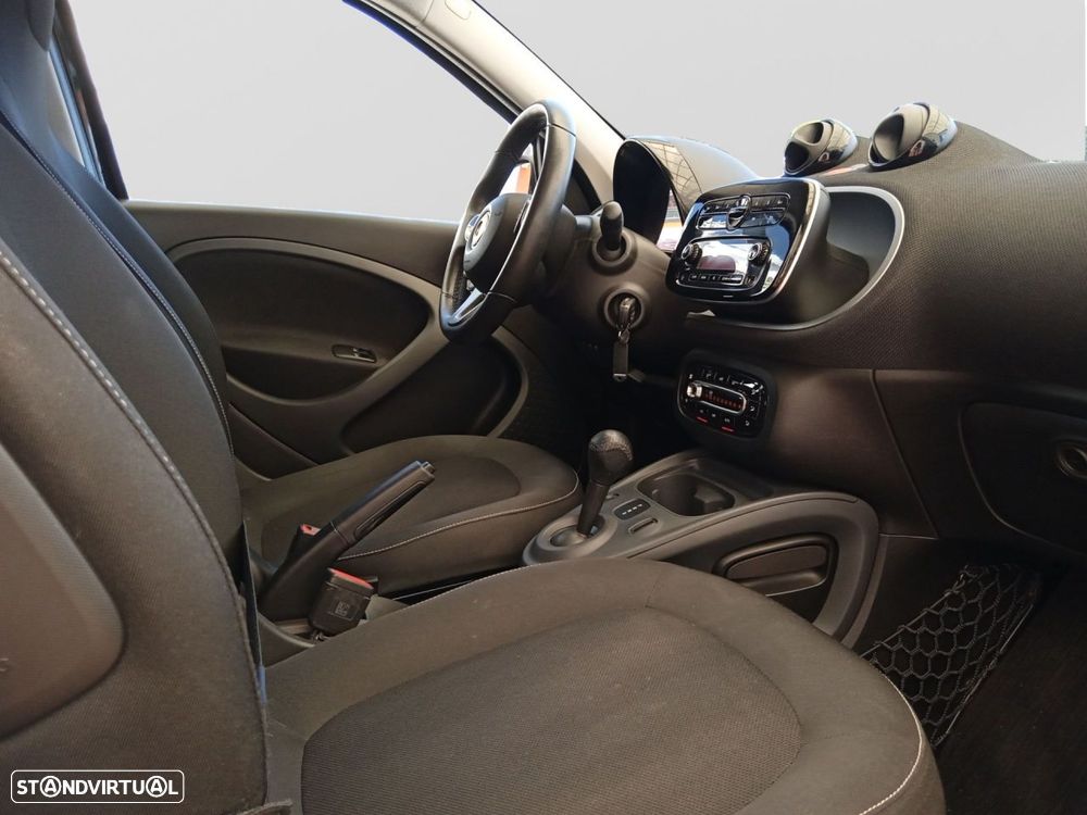 Smart ForFour Electric Drive Passion - 16