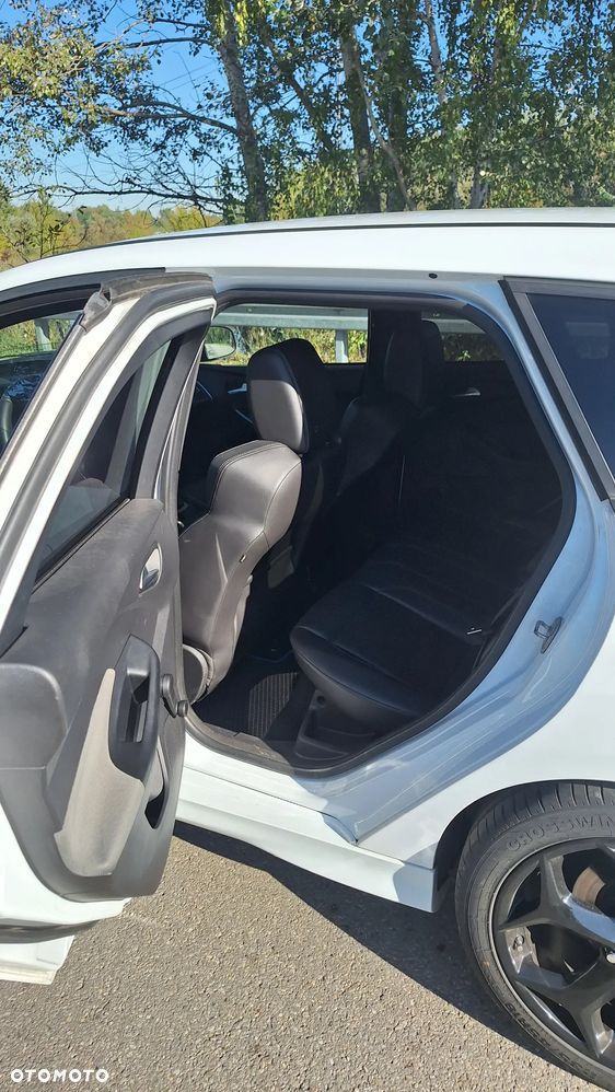 Ford Focus - 9