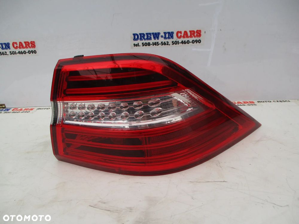 MERCEDES BENZ ML W166 LAMPA TYLNA TYŁ PRAWA A1669063201 - 1
