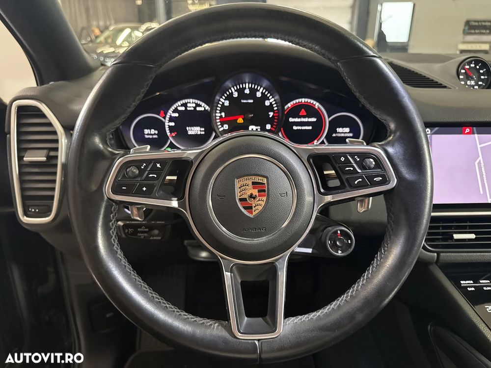 Porsche Cayenne - 17