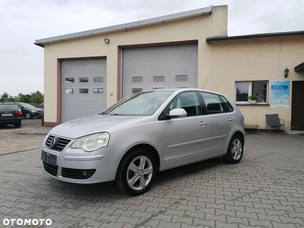Volkswagen Polo - 4