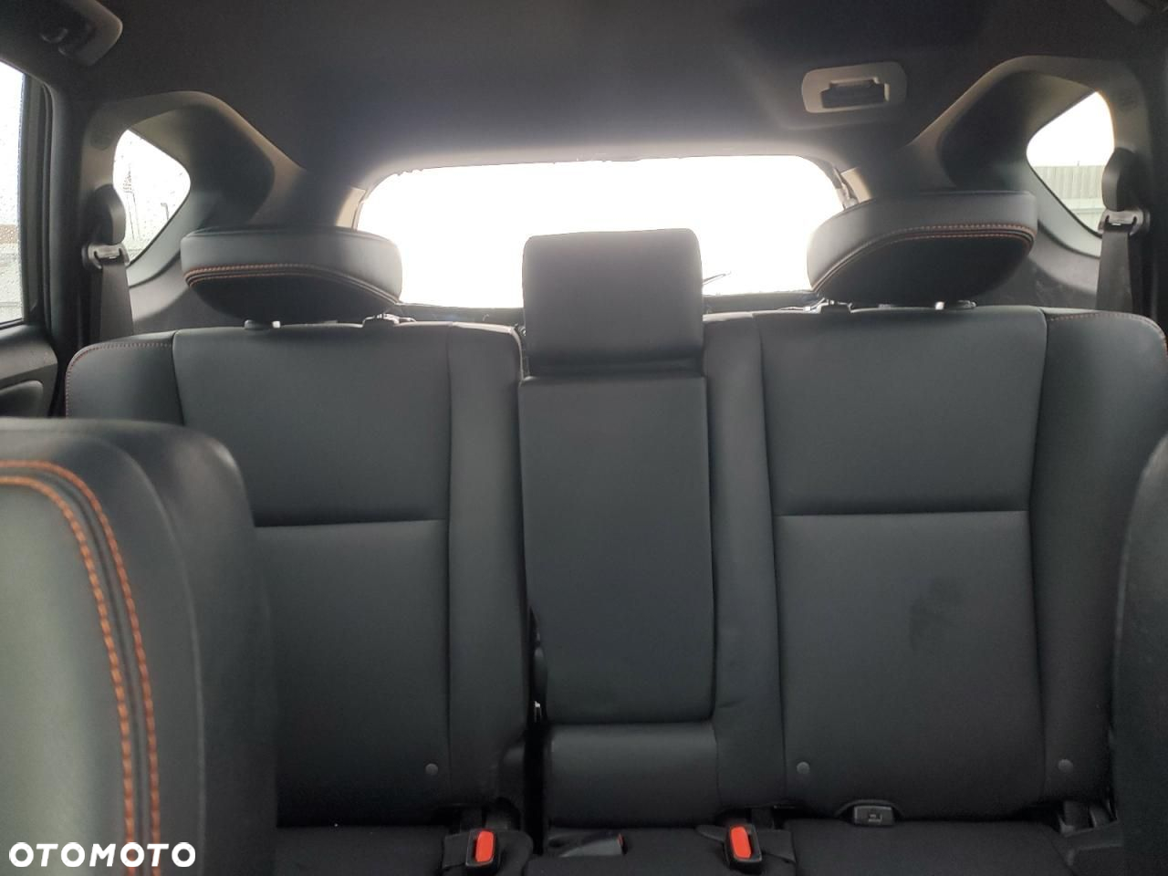 Toyota RAV4 - 9