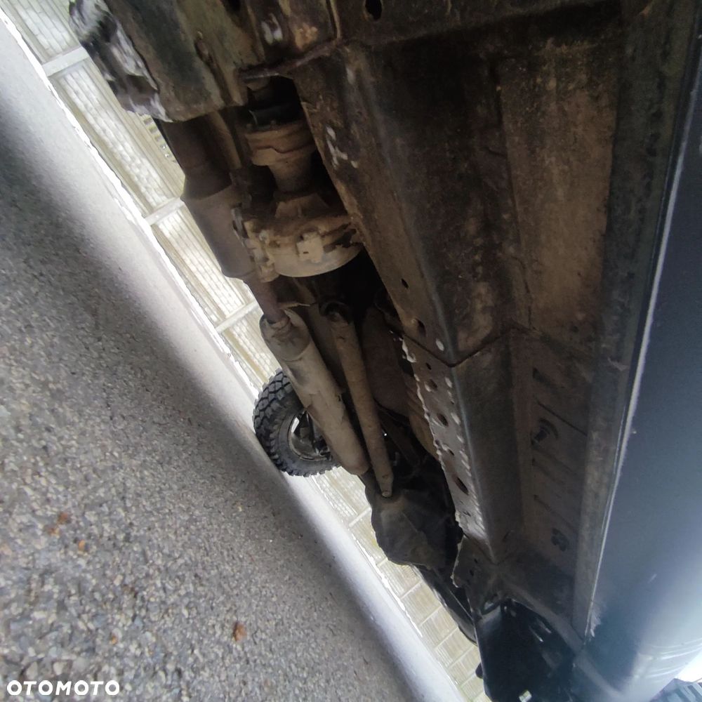 Jeep Grand Cherokee - 17