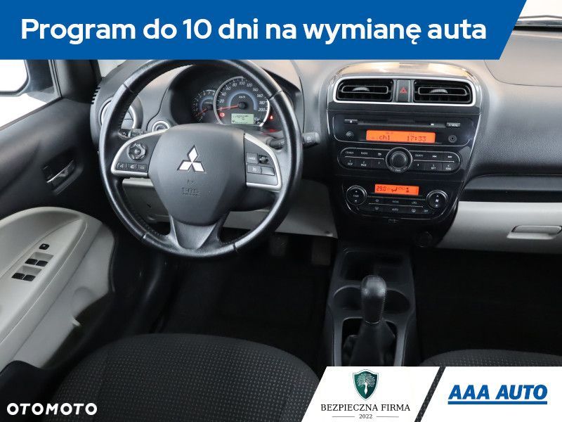 Mitsubishi Space Star - 8