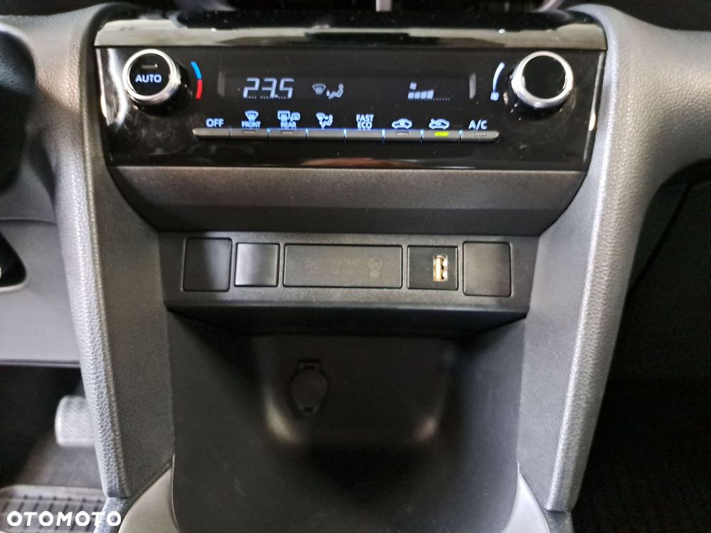 Toyota Yaris Cross Hybrid 1.5 Comfort - 27