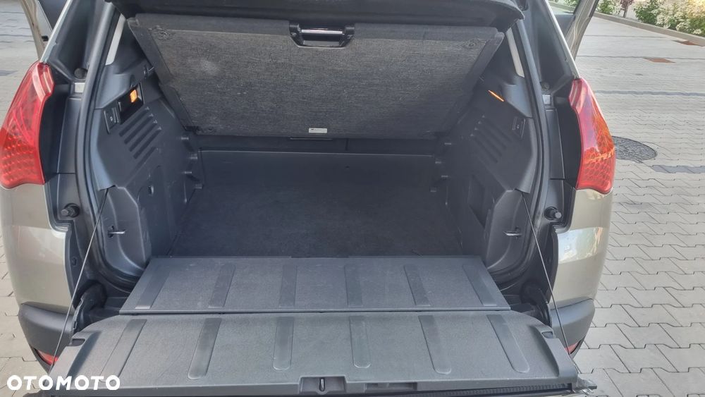 Peugeot 3008 1.6 HDi Active - 13
