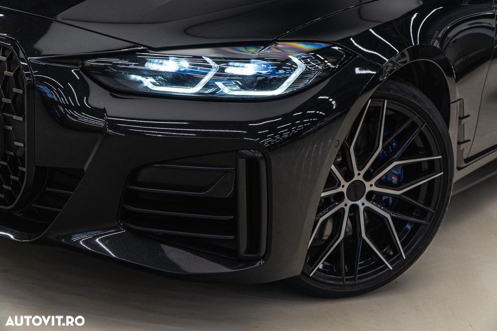 BMW M4 M440i xDrive AT MHEV - 35