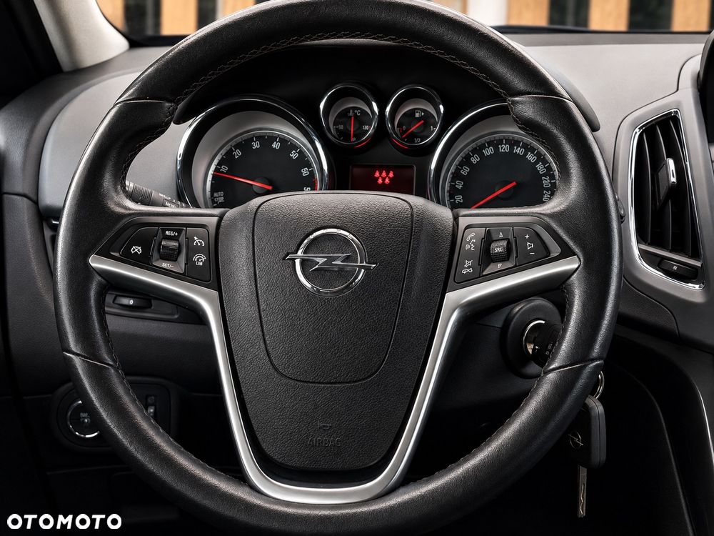 Opel Zafira 1.4 T Cosmo - 28