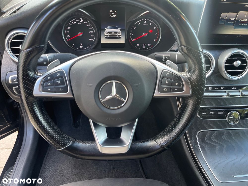 Mercedes-Benz Klasa C 300 7G-TRONIC AMG Line - 21