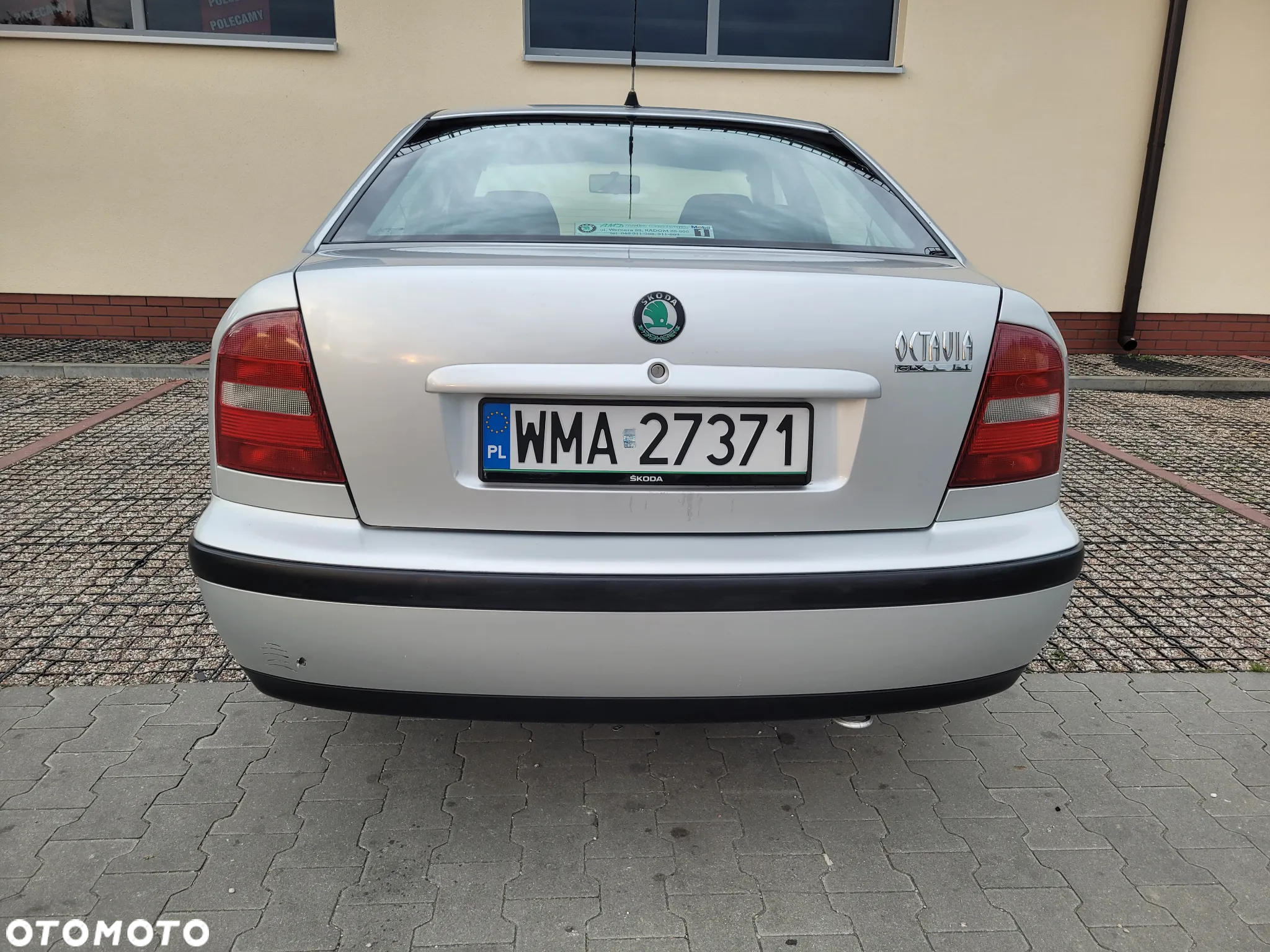 Skoda Octavia 1.6 GLX - 14