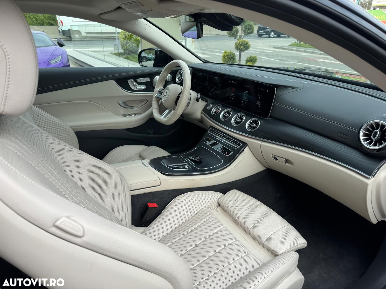 Mercedes-Benz E - 8
