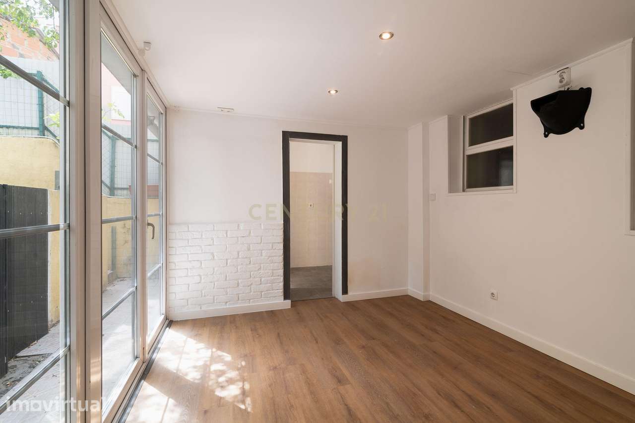 Apartamento T2+1 com Terraço no Centro de Odivelas - Grande imagem: 3/26