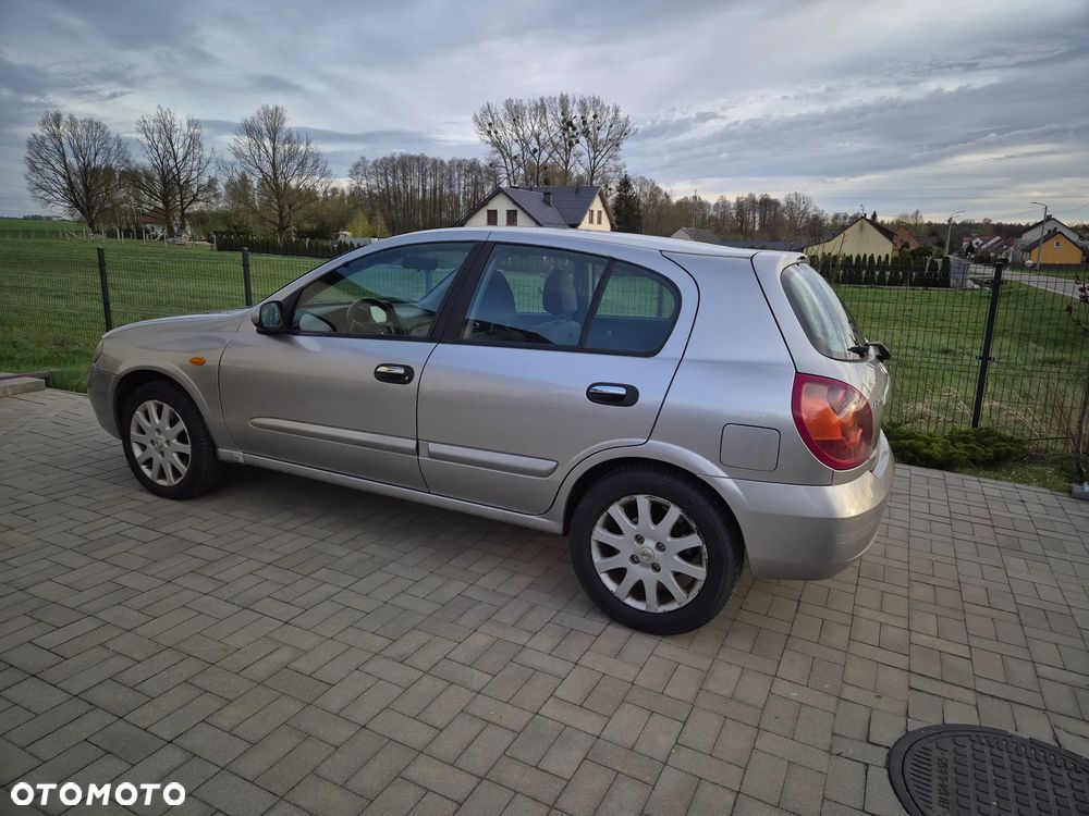 Nissan Almera 1.5 acenta PLUS - 4