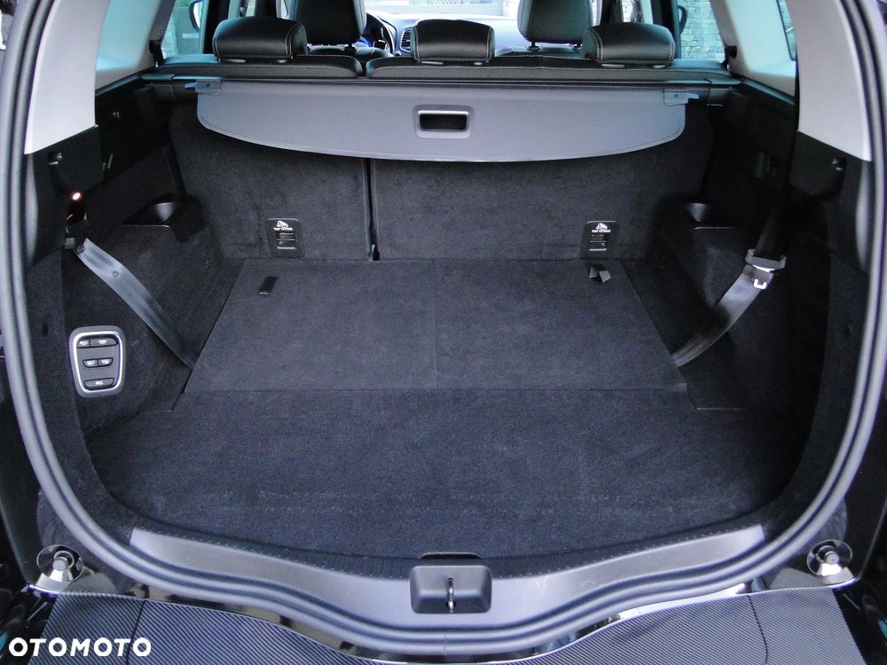 Renault Grand Scenic - 20