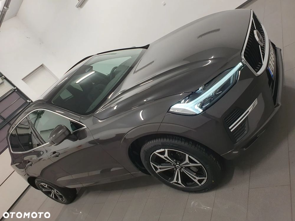 Volvo XC 60 B4 D AWD Ultimate Dark - 3