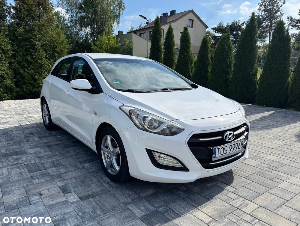 Hyundai i30 blue 1.6 CRDi Classic - 2