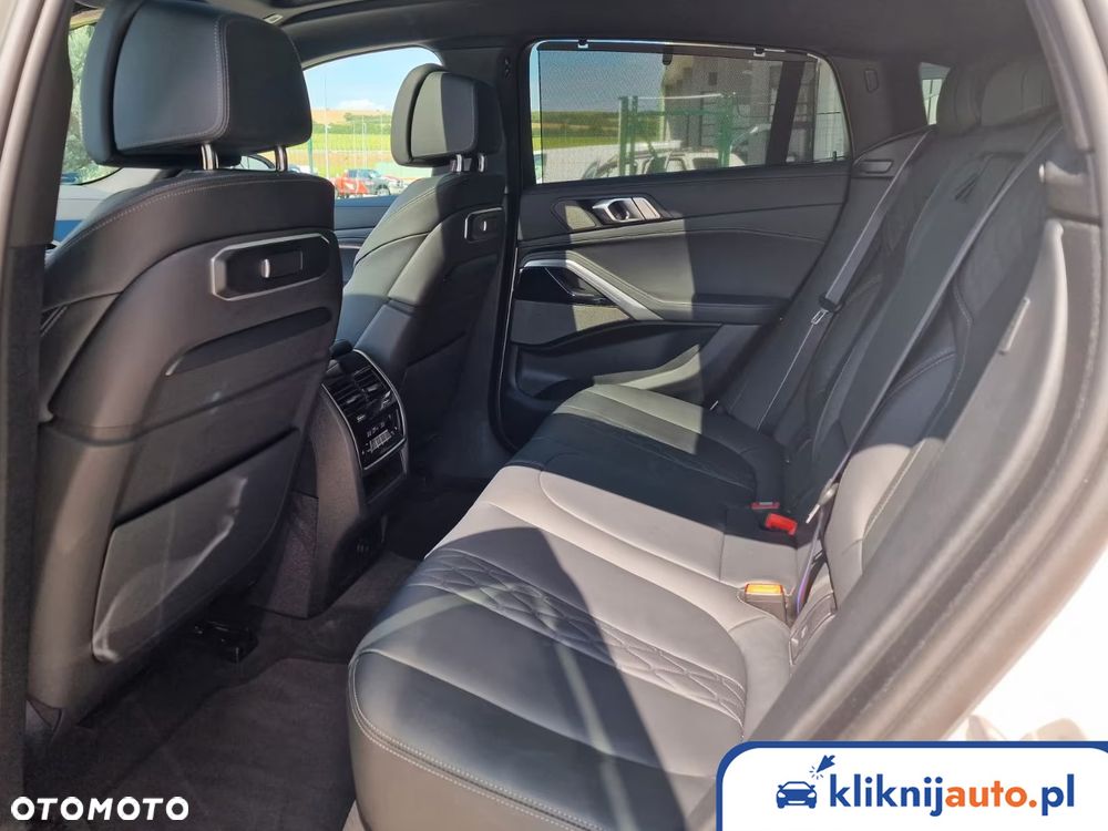 BMW X6 xDrive40d mHEV sport - 11